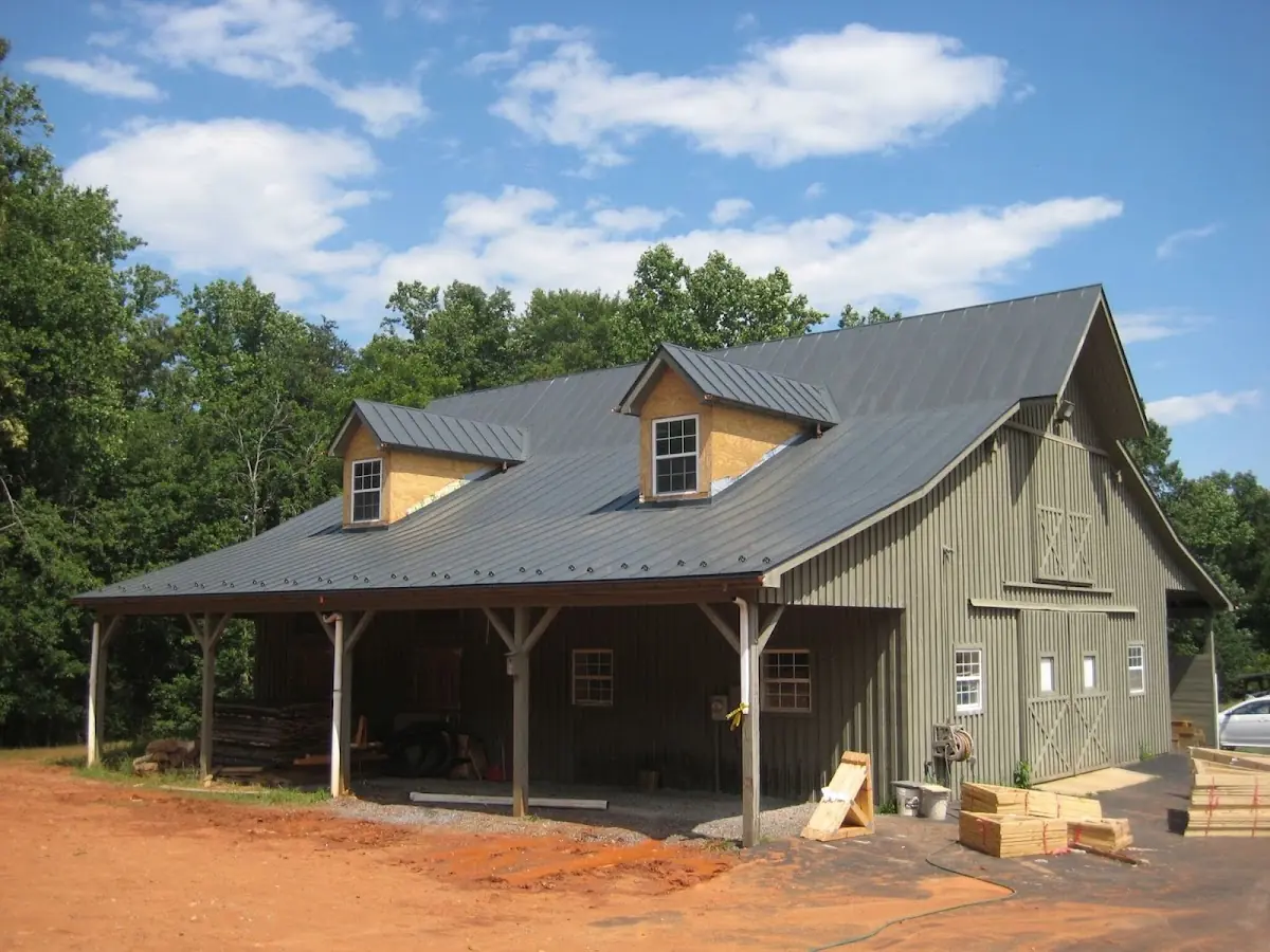 Expert Emergency Roof Leak Repair workmanship in Pleasant Run